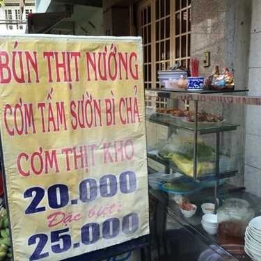 Không gian- Ăn vặt Bánh Cuốn Lan Hạnh