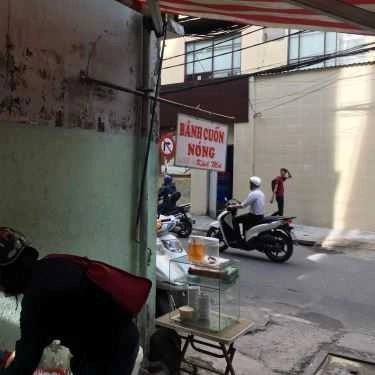Không gian- Ăn vặt Bánh Cuốn Nóng