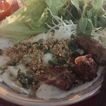 Món ăn- Ăn vặt Bánh Hỏi Thịt Nướng Chả Giò