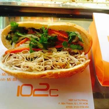 Món ăn- Tiệm Bánh Bánh Mì 102C - Lê Thị Riêng