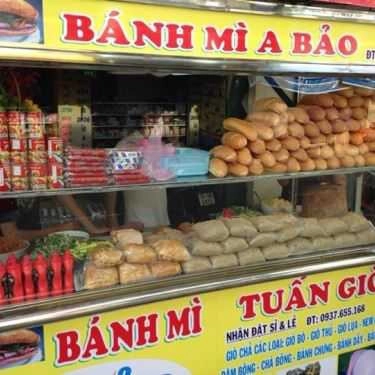 Không gian- Ăn vặt Bánh Mì A Bảo