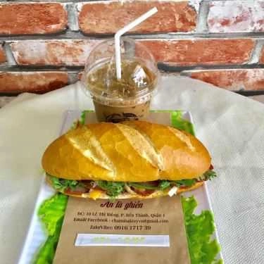 Món ăn- Tiệm Bánh Bánh Mì Ăn Là Ghiền
