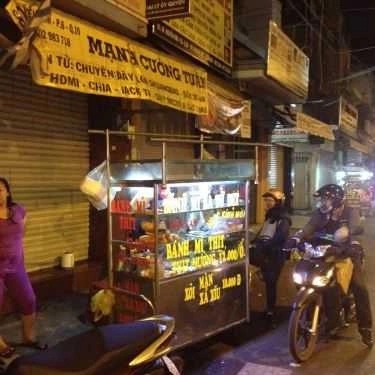 Không gian- Tiệm Bánh Bánh Mì Bà Tư Đẹt
