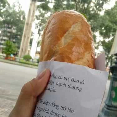 Món ăn- Tiệm Bánh Bánh Mì Bảy Hổ