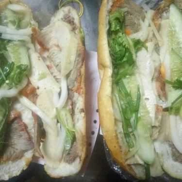 Món ăn- Tiệm Bánh Bánh Mì Bảy Hổ