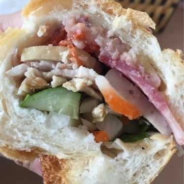 Món ăn- Ăn vặt Bánh Mì Bé Bự - Nguyễn Hữu Cầu