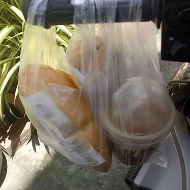 Món ăn- Ăn vặt Bánh Mì - Chả Cá & Heo Quay