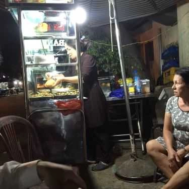 Không gian- Ăn vặt Huy Phát - Bánh Mì Chay