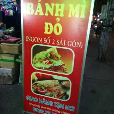 Không gian- Ăn vặt Bánh Mì Đỏ Kebab