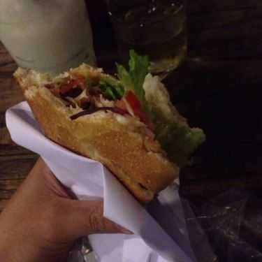Món ăn- Ăn vặt Bánh Mì Đỏ - Vạn Kiếp