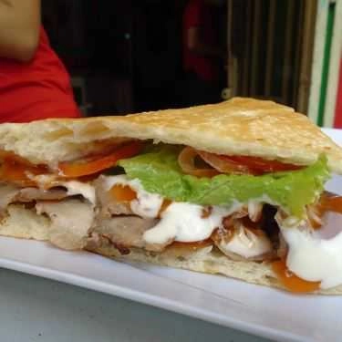 Món ăn- Ăn vặt Bánh Mì Đỏ - Vạn Kiếp