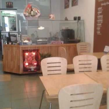 Không gian- Tiệm Bánh Bánh Mì Gấu Mập Pác