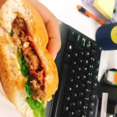 Món ăn- Ăn vặt Bánh Mì & Hamburger