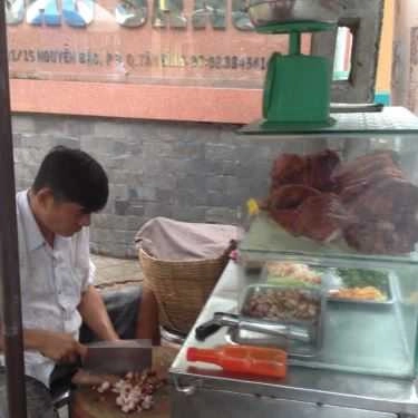 Không gian- Ăn vặt Bánh Mì Heo Quay - Chợ Phạm Văn Hai