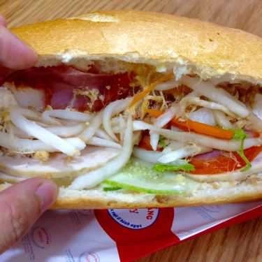 Món ăn- Tiệm Bánh Bánh Mì Hoàng Thắng