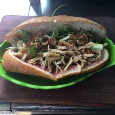 Món ăn- Tiệm Bánh Hoàng Tuấn - Bánh Mì & Xôi Mặn