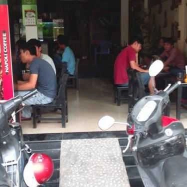Không gian- Ăn vặt Bánh Mì Hội An - Chu Văn An
