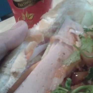 Món ăn- Tiệm Bánh Bánh Mì Hồng Lạc