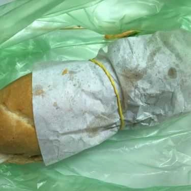 Món ăn- Tiệm Bánh Bánh Mì Hồng Lạc