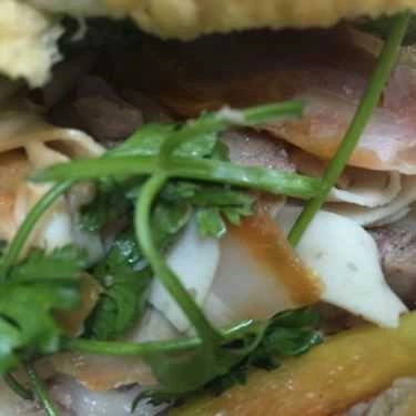 Món ăn- Tiệm Bánh Bánh Mì Hồng Lạc