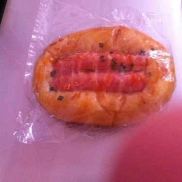 Món ăn- Tiệm Bánh Bánh Mì Hồng Lạc