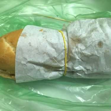 Món ăn- Tiệm Bánh Bánh Mì Hồng Lạc