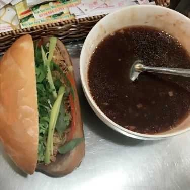 Món ăn- Ăn vặt Hương Phát - Bánh Mì Nóng Kẹp Chả Bò