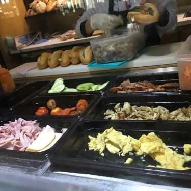 Món ăn- Tiệm Bánh Bánh Mì Kẹp - Ga Quốc Nội
