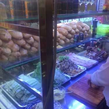 Món ăn- Tiệm Bánh Minh Tâm - Vịt Quay Mật Ong
