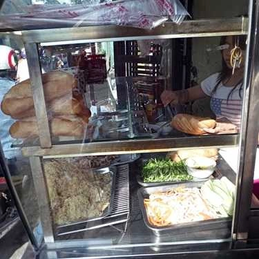 Không gian- Tiệm Bánh Bánh Mì Ngọc Mai - Bắc Hải