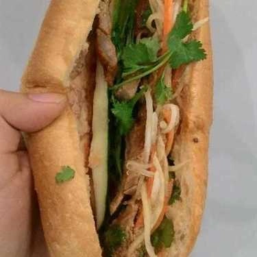 Món ăn- Tiệm Bánh Bánh Mì Nguyễn