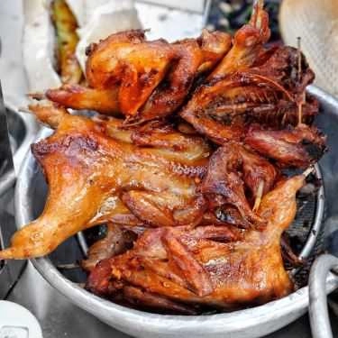 Món ăn- Ăn vặt Bánh Mì Nhồi Chim Cút