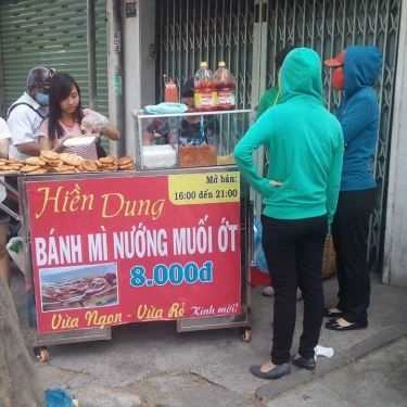 Tổng hợp- Ăn vặt Hiền Dung - Bánh Mì Nướng Muối Ớt