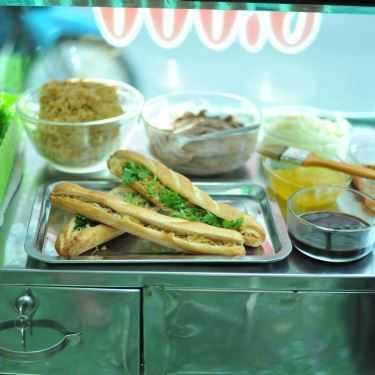 Món ăn- Ăn vặt Bánh Mì Que Song Nhi