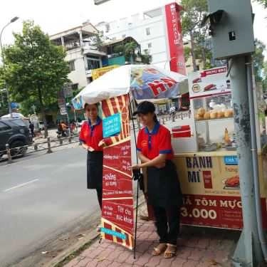 Tổng hợp- Ăn vặt Bánh Mì Sài Gòn - Bánh Mì Chả Tôm Mực