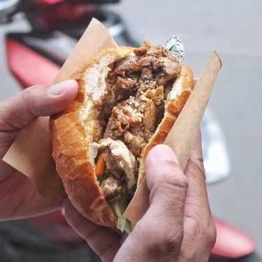 Món ăn- Ăn vặt Bánh Mì Sườn Cây - Nguyễn Thông