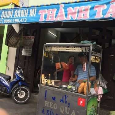 Tổng hợp- Tiệm Bánh Thành Tâm - Bánh Mì Heo Quay