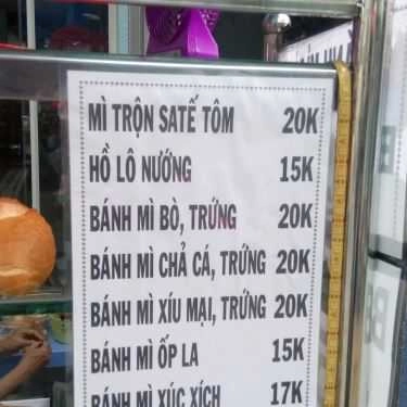 Tổng hợp- Ăn vặt Bánh Mì Thịt Bò Nướng - Trần Hưng Đạo