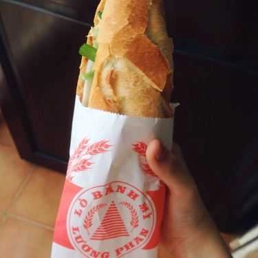 Món ăn- Tiệm Bánh Bánh Mì Thịt Lương Phan - Lâm Văn Bền