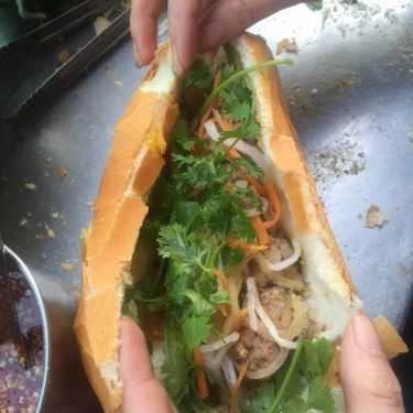Món ăn- Ăn vặt Bánh Mì Thịt Nướng & Cơm Cháy Chà Bông