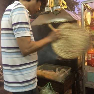 Tổng hợp- Tiệm Bánh Bánh Mì Thịt Nướng Số 60 - Trương Quốc Dung