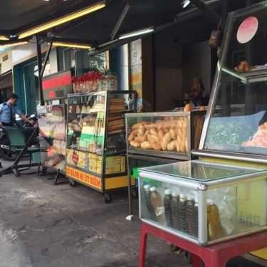 Tổng hợp- Tiệm Bánh Bánh Mì Út Kiêm - Quốc Lộ 13