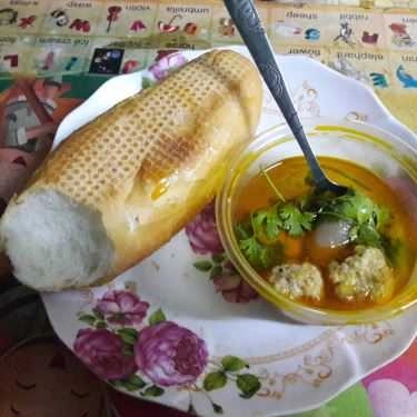 Món ăn- Ăn vặt Bánh Mì Xíu Mại Gốc Đà Lạt