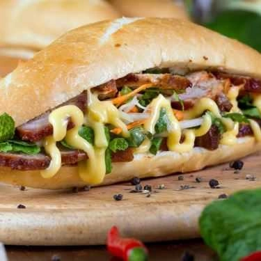 Món ăn- Tiệm Bánh Bánh Mì Zòn