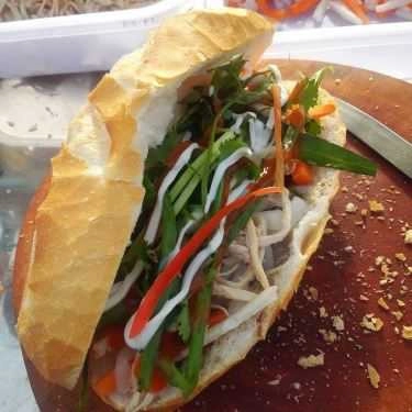 Món ăn- Ăn vặt Bánh Mì Bắp Bakery - Bánh Mì Gà Rôti