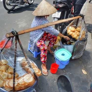 Tổng hợp- Ăn vặt Bánh Quai Vạc & Bánh Tai Yến