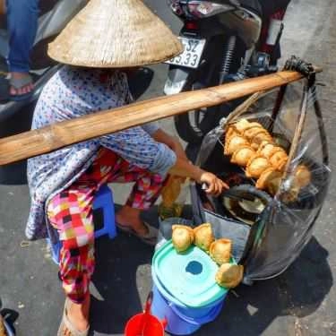 Tổng hợp- Ăn vặt Bánh Quai Vạc & Bánh Tai Yến