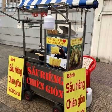Không gian- Ăn vặt Chị Yến - Bánh Sầu Riêng Chiên Giòn