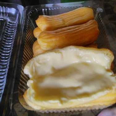 Món ăn- Tiệm Bánh Bánh Su Que - Bạch Đằng