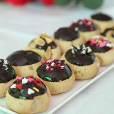 Món ăn- Tiệm Bánh Bánh Su Tươi Nhật Bản - Lê Quang Định